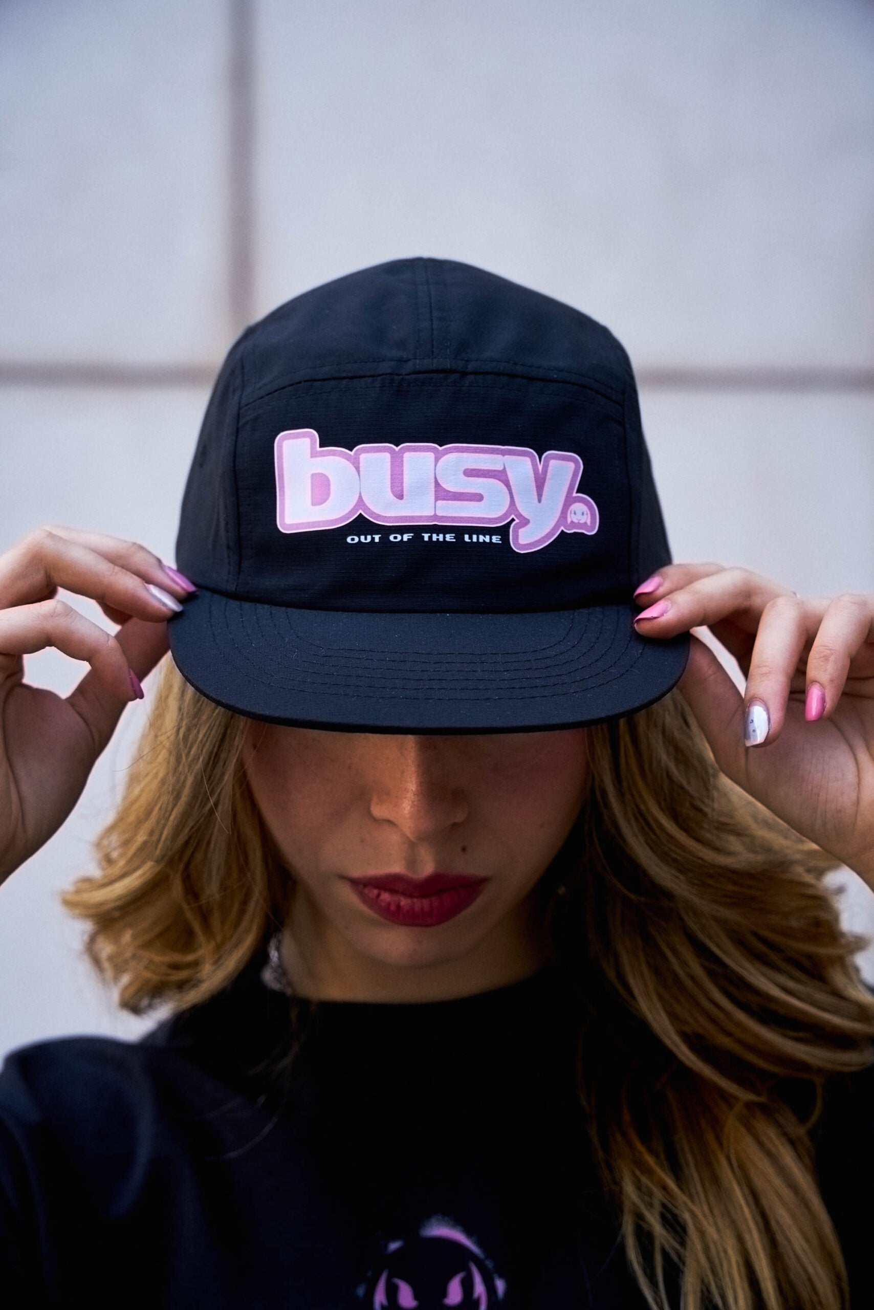 OUT OF THE LINE PINK CAP
