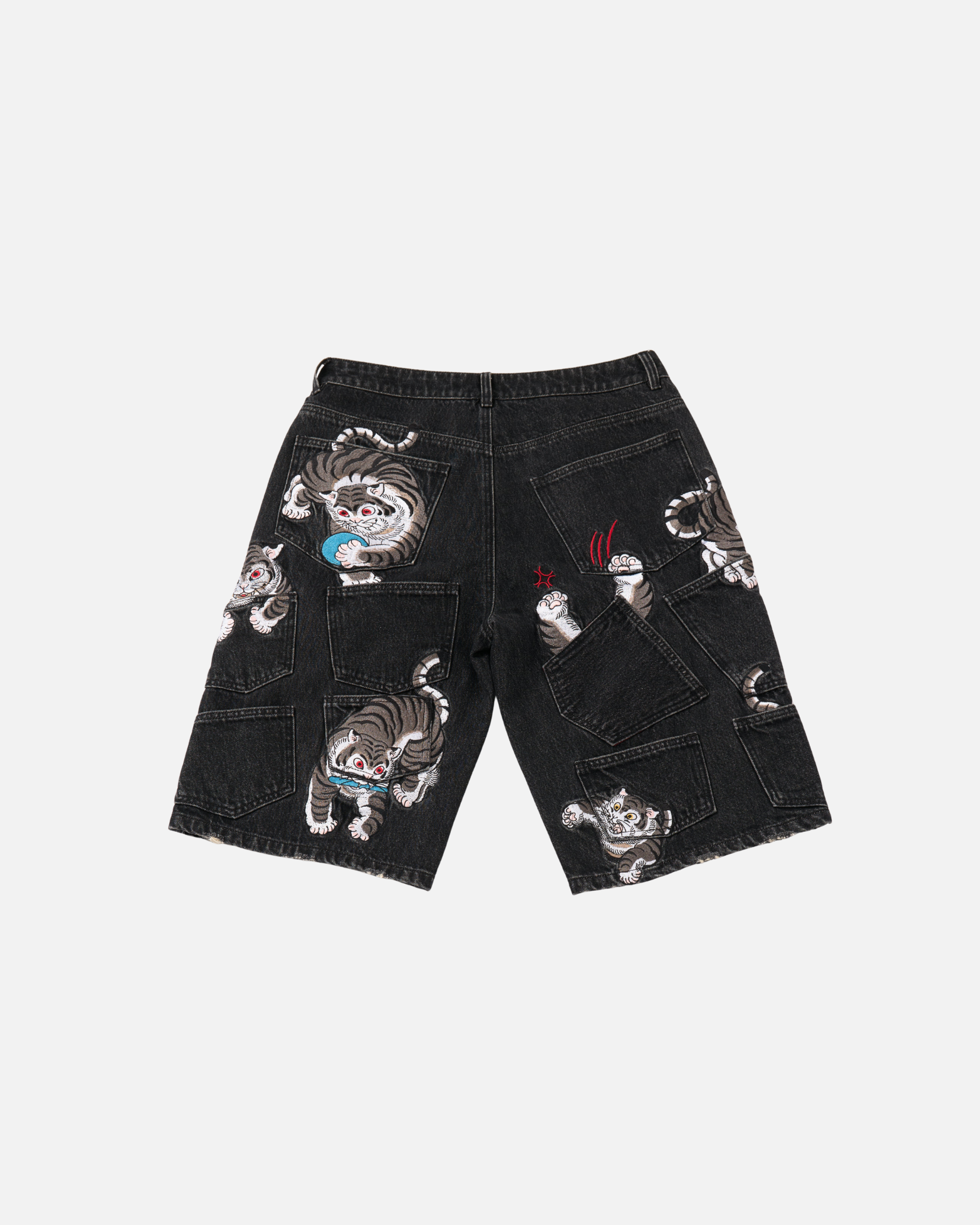 “Tora” grey embroidery jorts