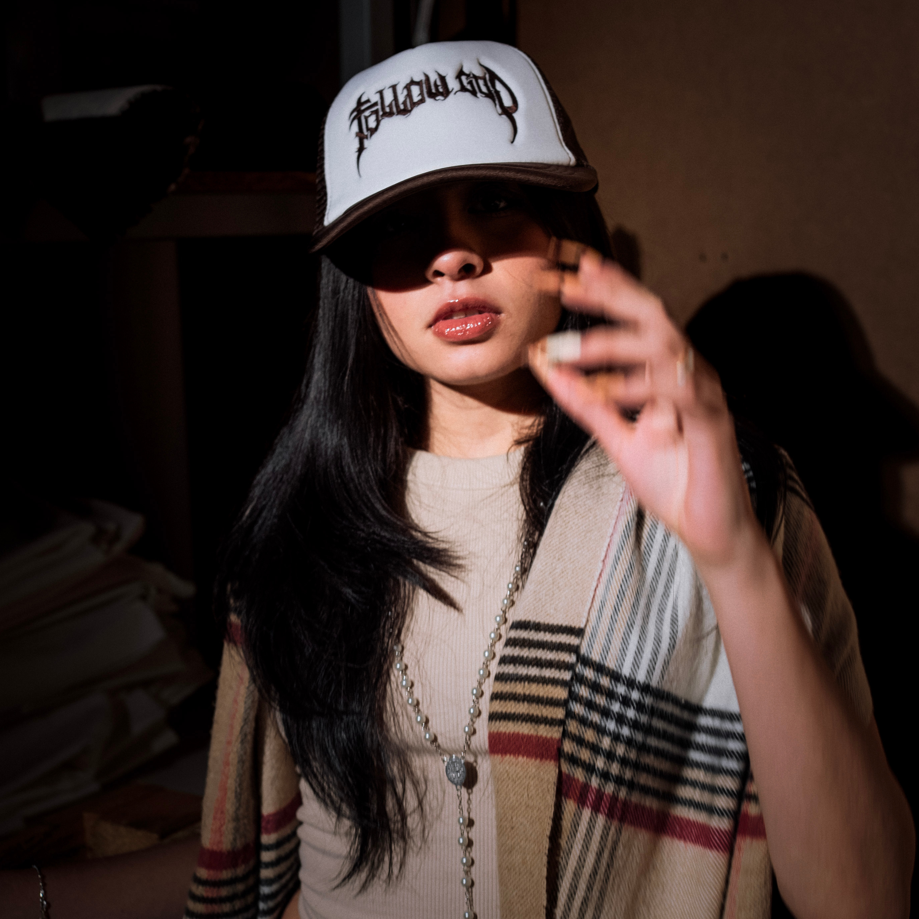 Gorra camionero, Follow God marrón 