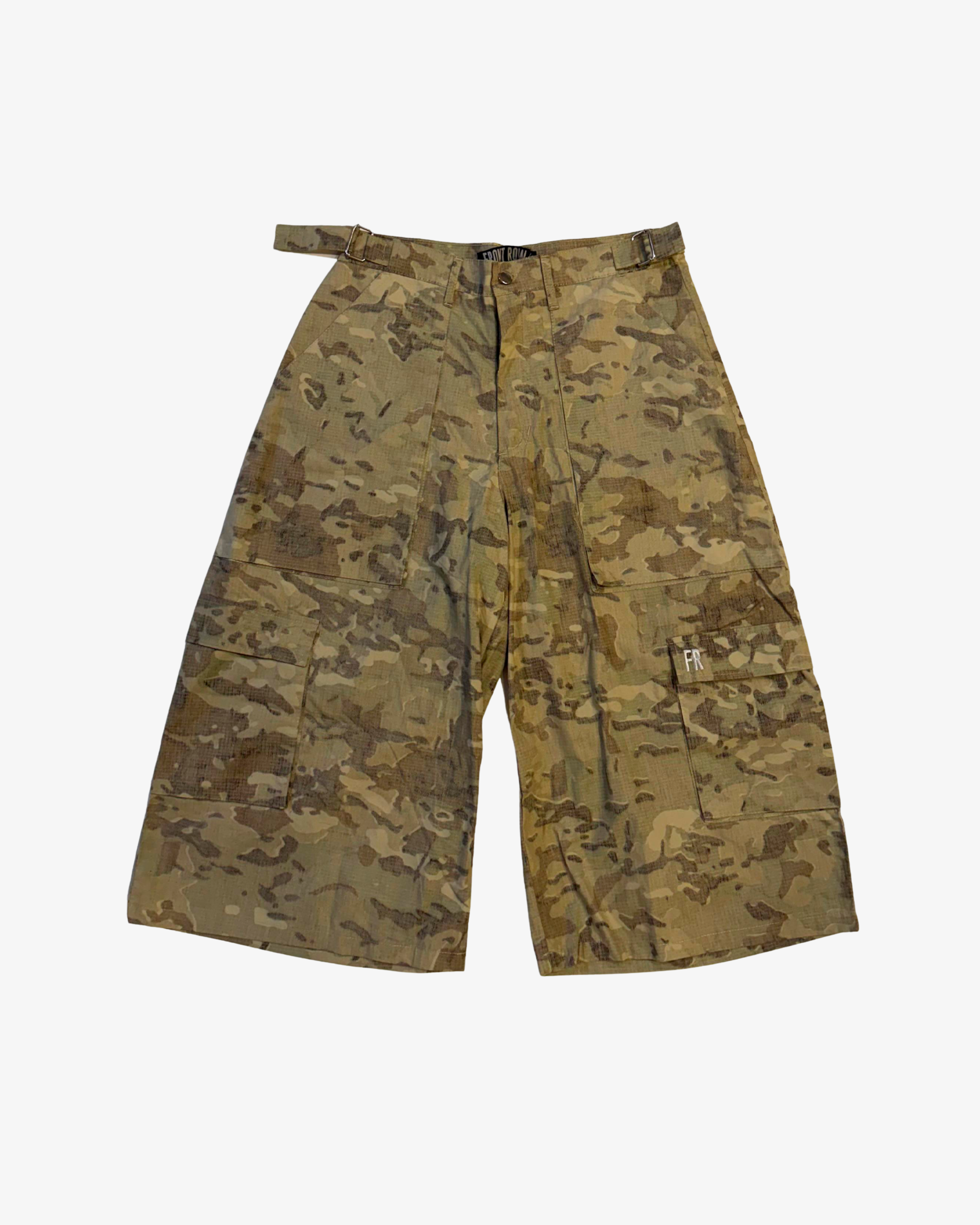 MULTIPOCKET CARGO SHORTS REVERSE CAMO