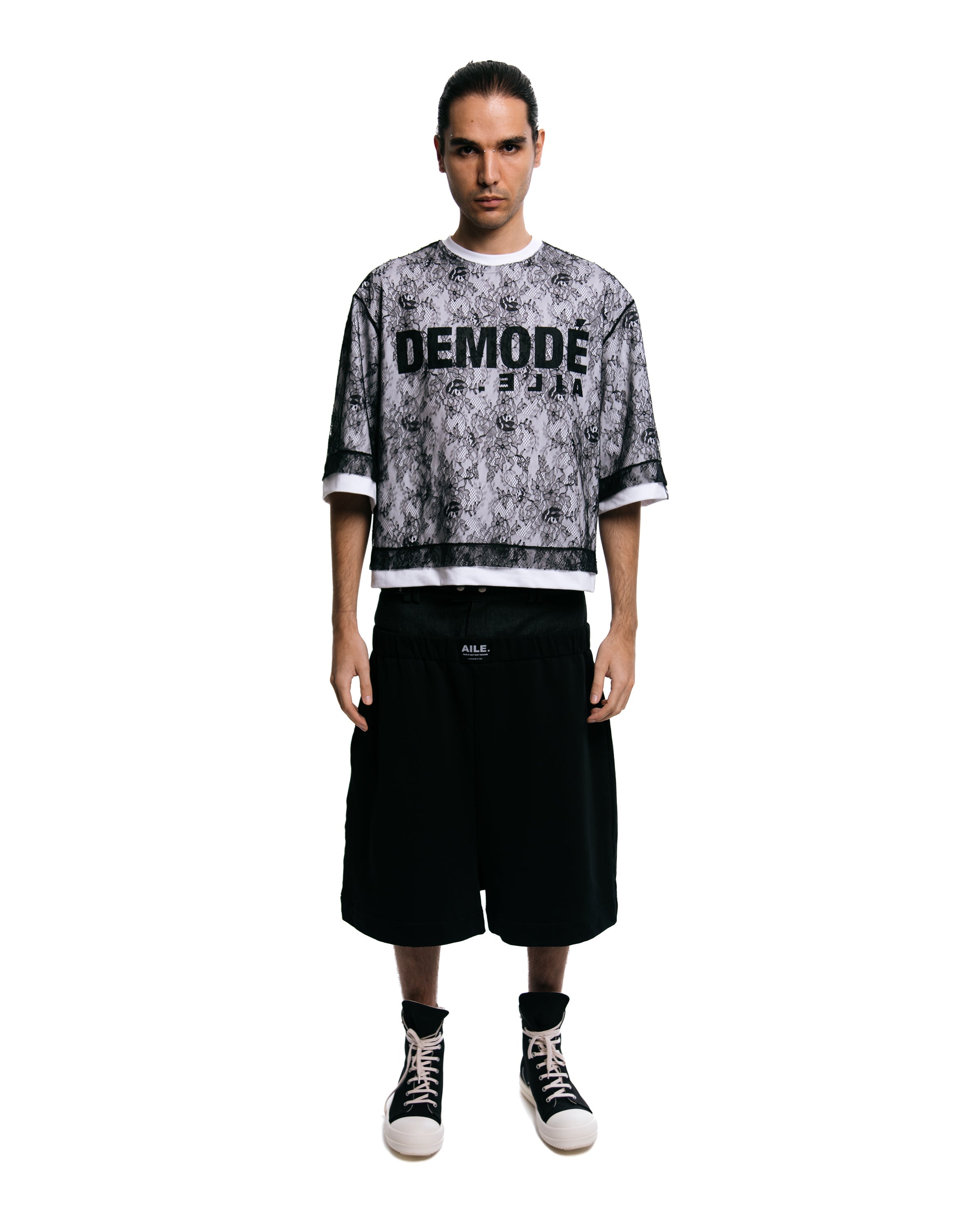 LACE DEMODÉ T-SHIRT