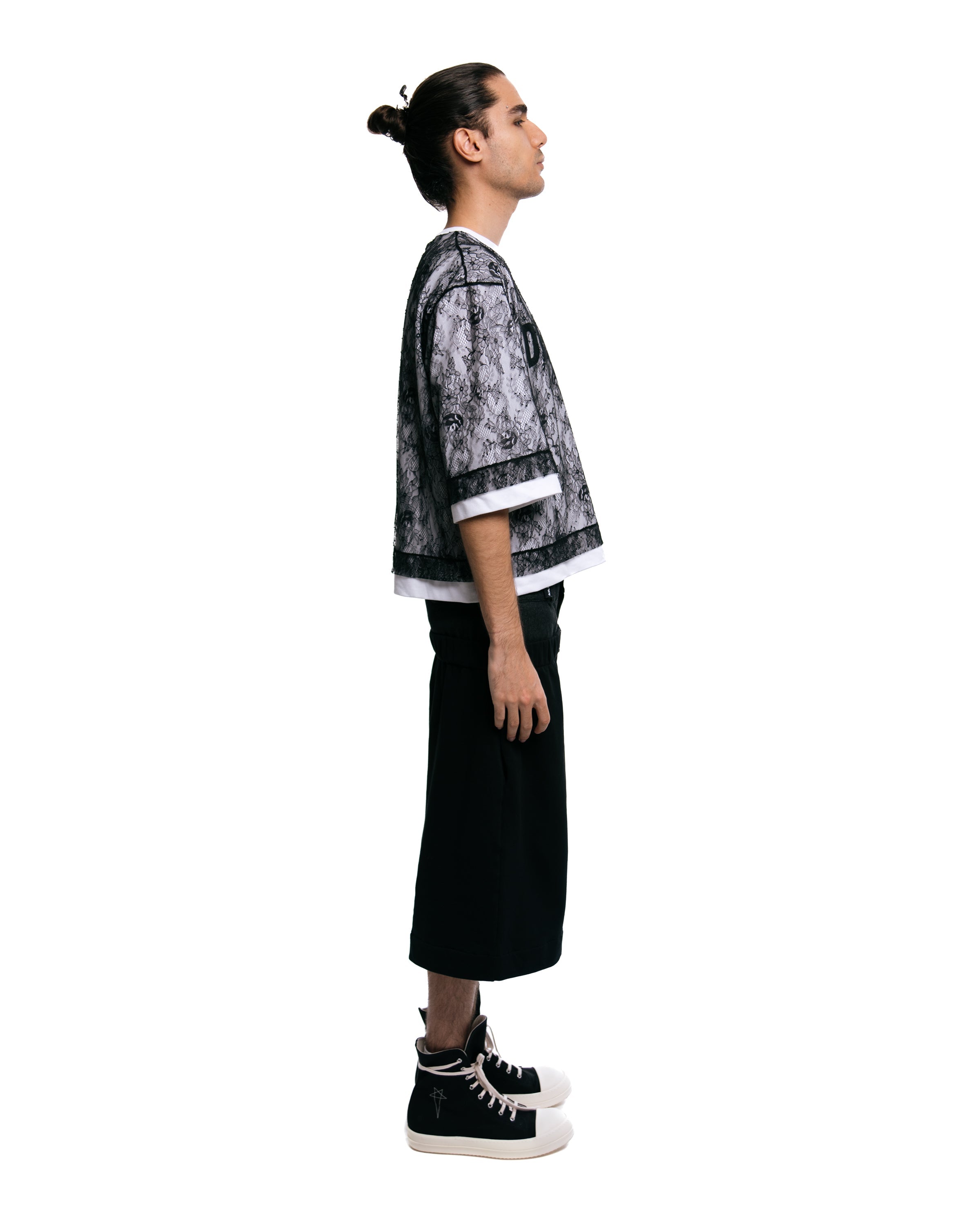 LACE DEMODÉ T-SHIRT