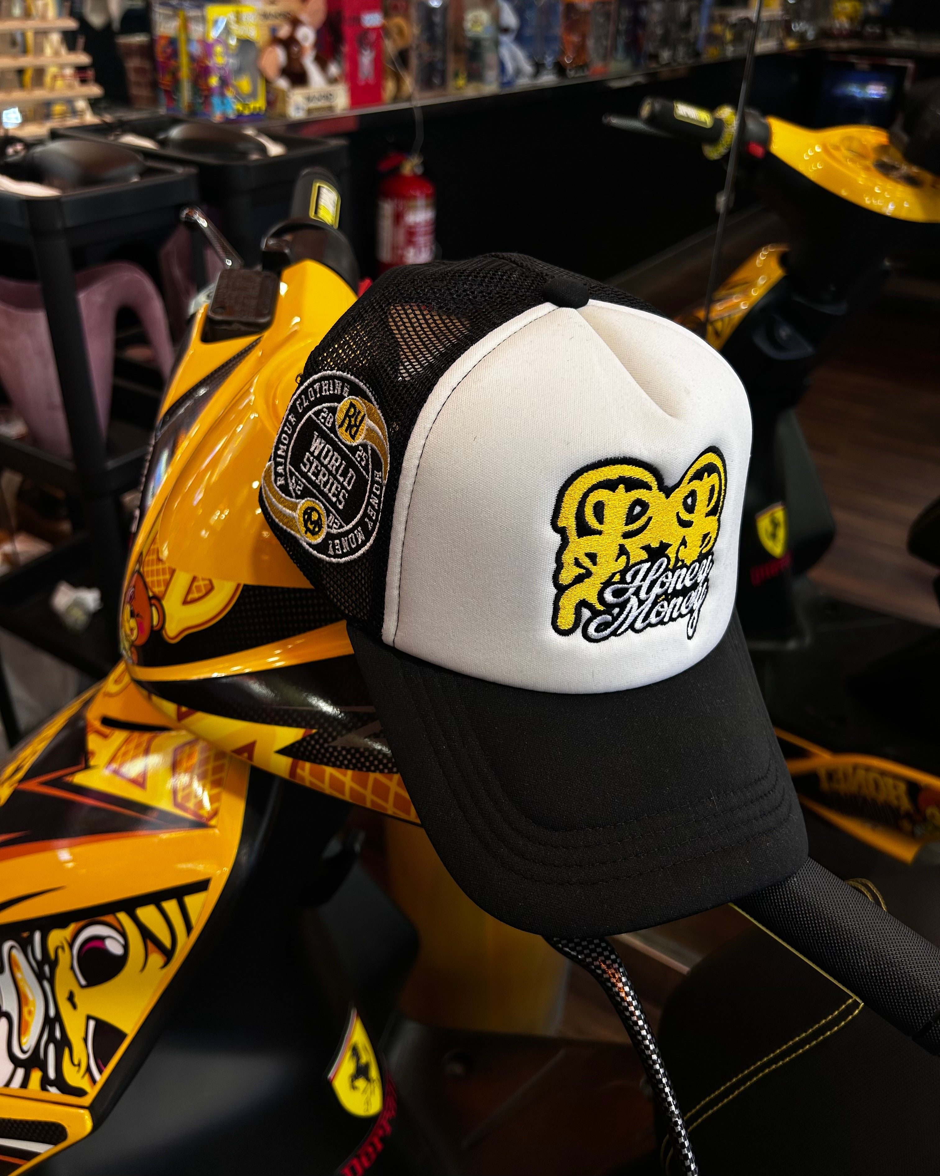 HONEY MONEY TRUCKER