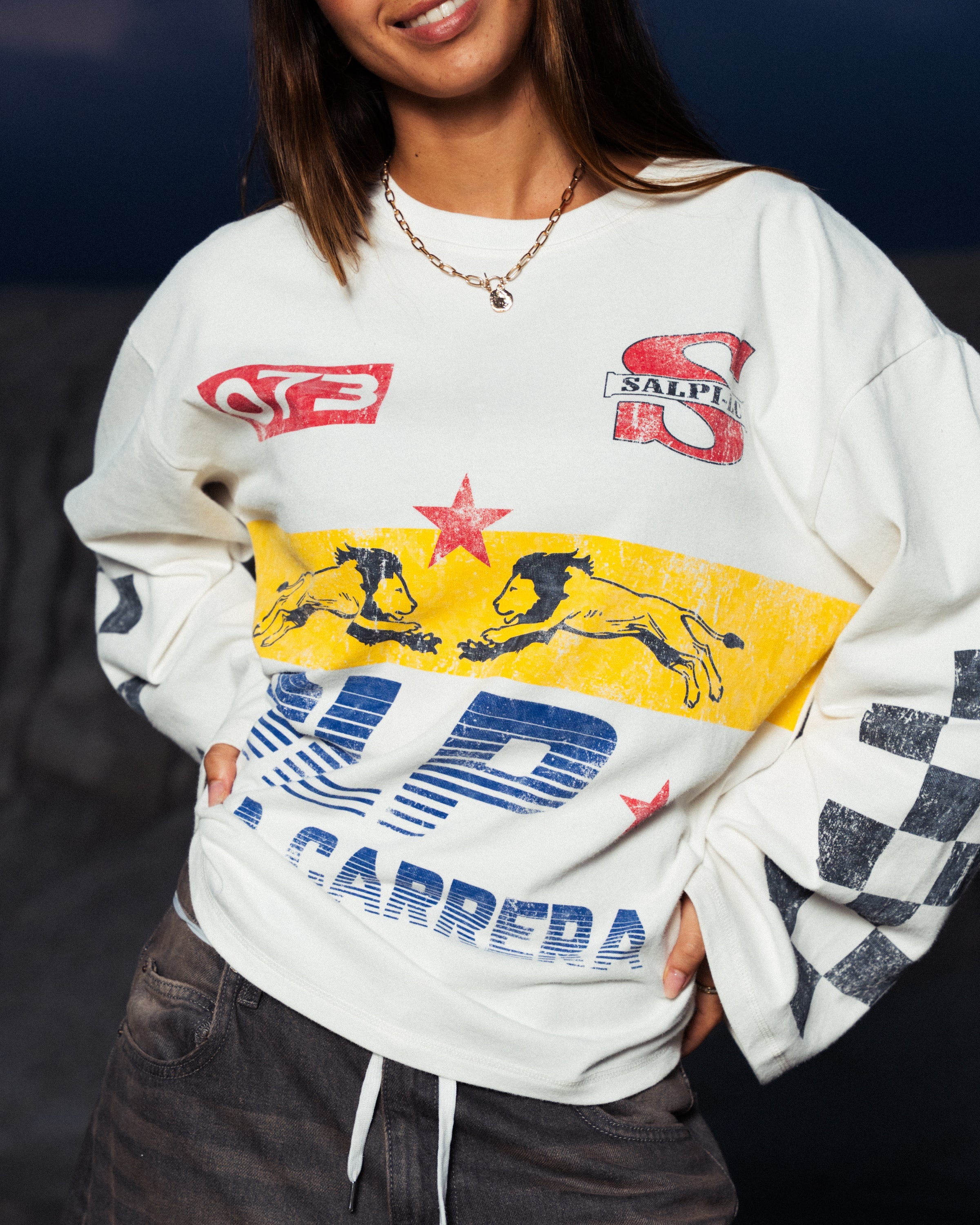 LA CARRERA LONGSLEEVE