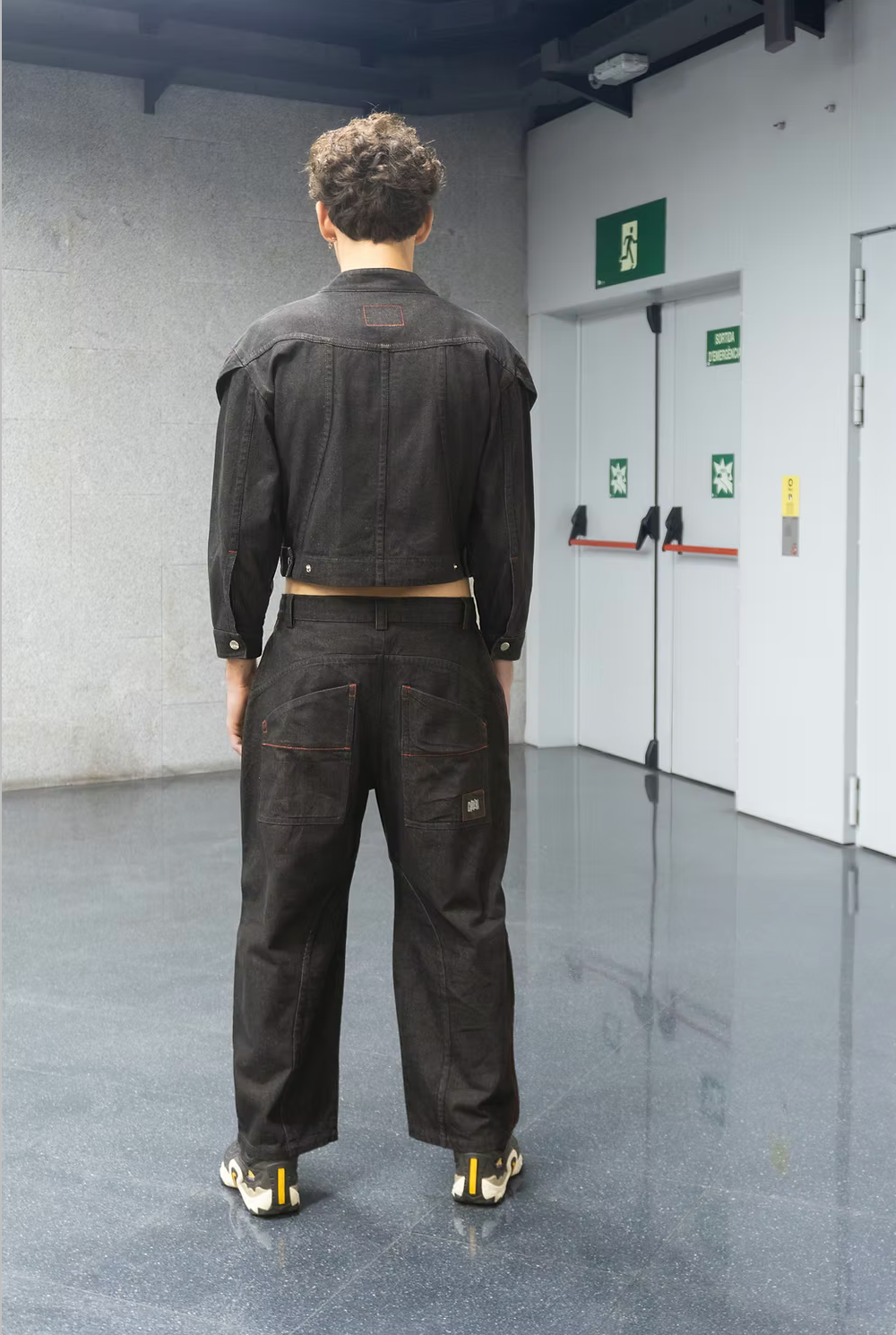 CROSSOVER PANTS
