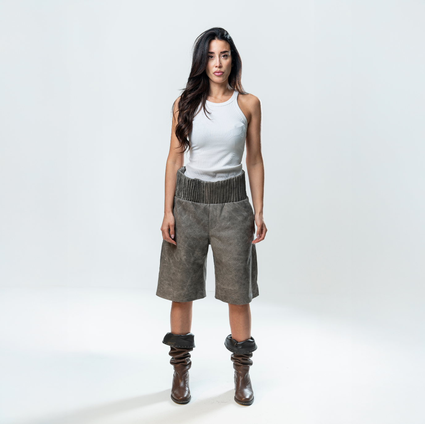 Box Leather Shorts - Grey